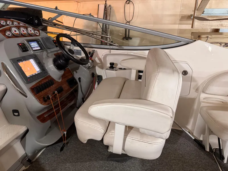 Slide: The Image of Bayliner 300 2009 - 12
