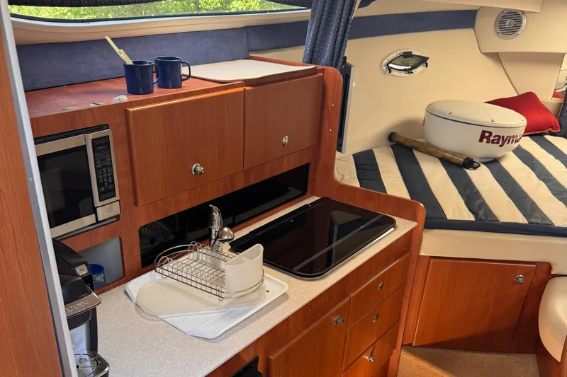 Slide: The Image of Bayliner 300 2009 - 59
