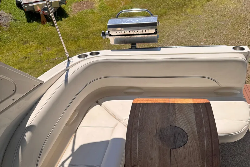 Slide: The Image of Bayliner 300 2009 - 47