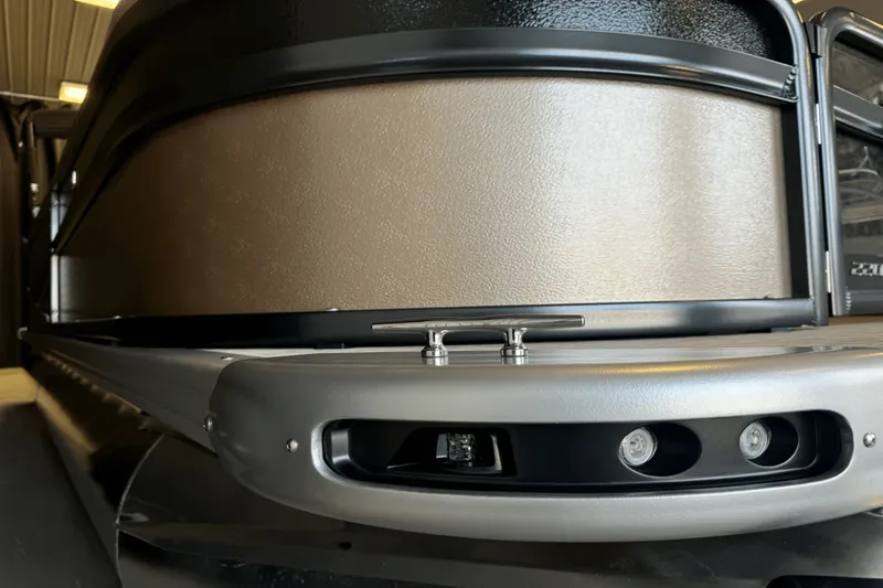 Slide: The Image of Premier 220 Sunscape 2025 - 54