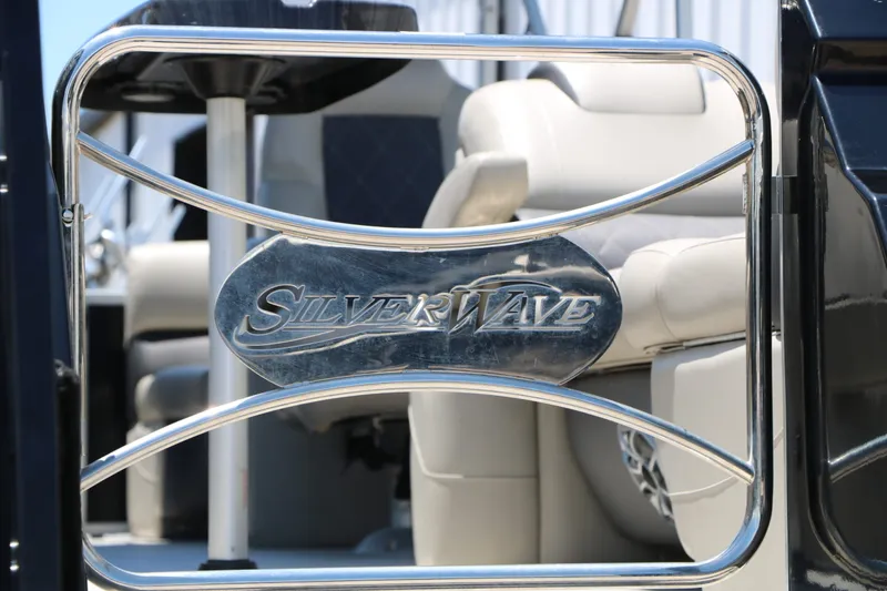 Slide: The Image of Silver Wave 2210 SW5 CLS 2020 - 6