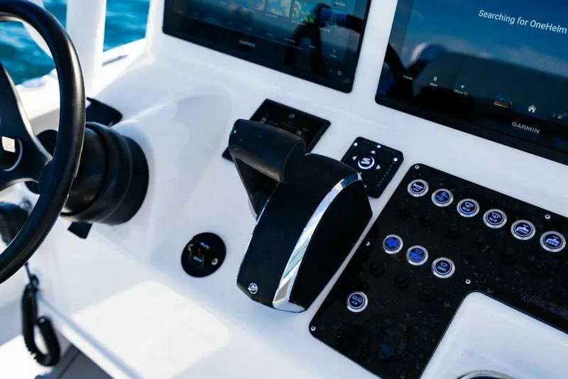 Slide: The Image of Reef Runner 230 2027 - 16