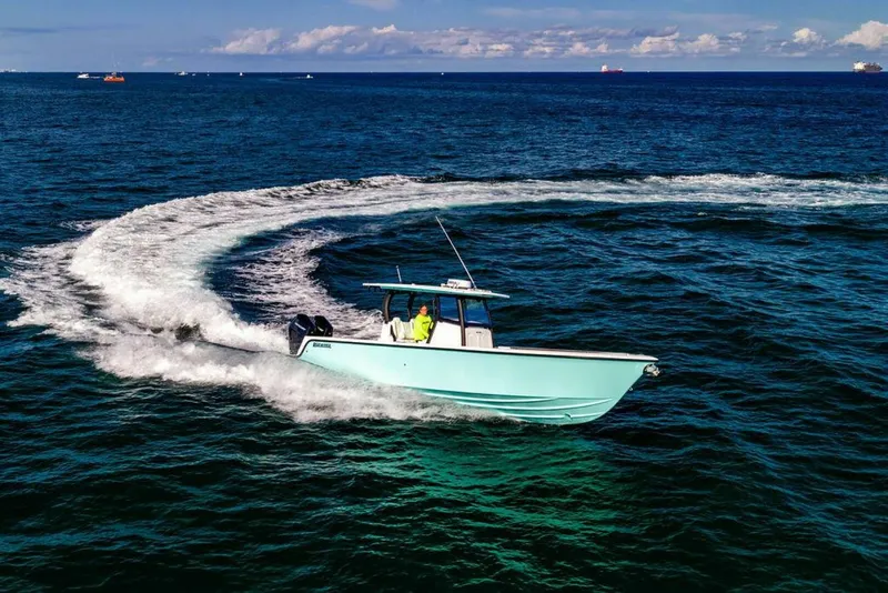 Slide: The Image of Reef Runner 340 2026 - 42