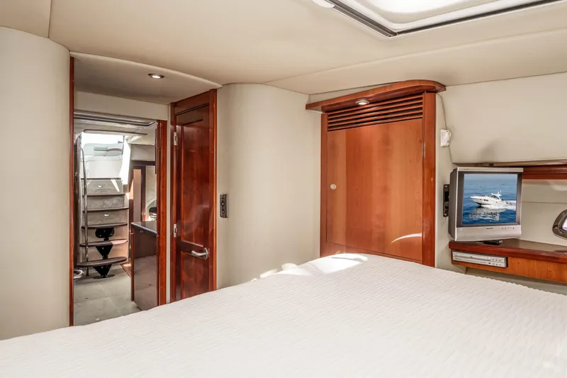 Slide: The Image of Sea Ray 48 Sundancer 2007 - 28