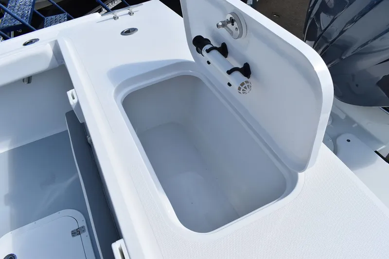 Slide: The Image of Steiger Craft 23 Miami 2026 - 18