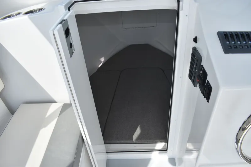 Slide: The Image of Steiger Craft 23 Miami 2026 - 44