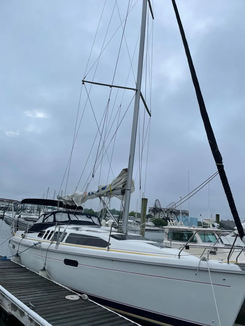 Slide: The Image of Hunter 336 1995 - 1