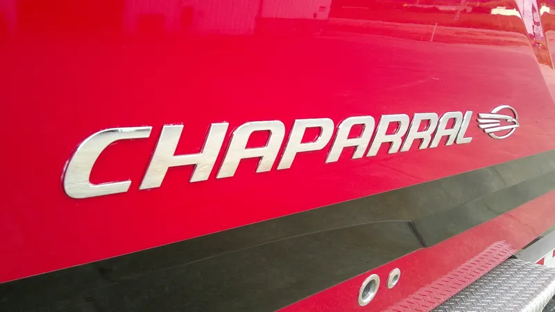Slide: The Image of Chaparral 29 Surf 2020 - 5