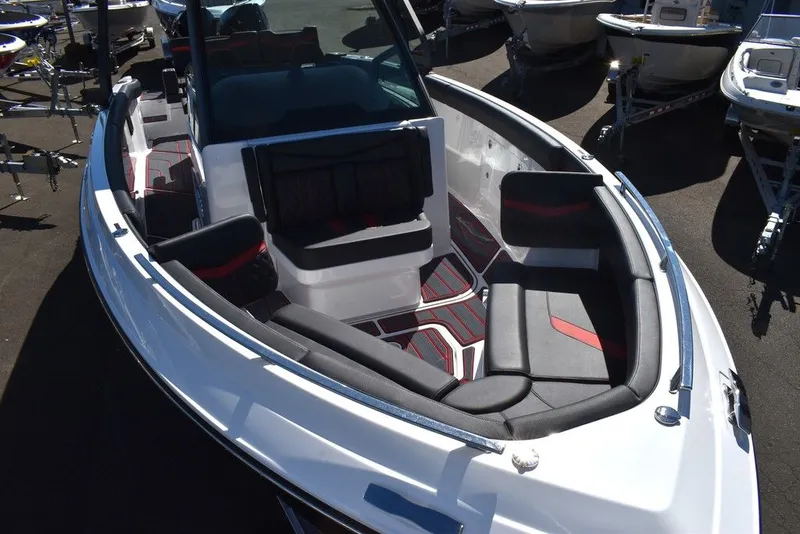 Slide: The Image of Monterey ELITE 30 OB 2026 - 17