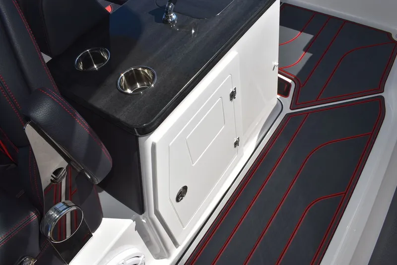 Slide: The Image of Monterey ELITE 30 OB 2026 - 31