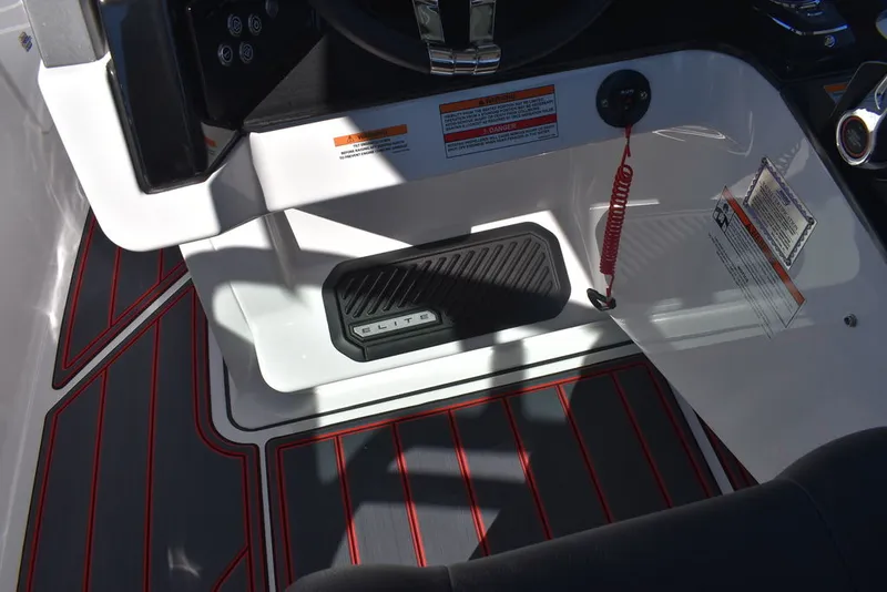 Slide: The Image of Monterey ELITE 30 OB 2026 - 44