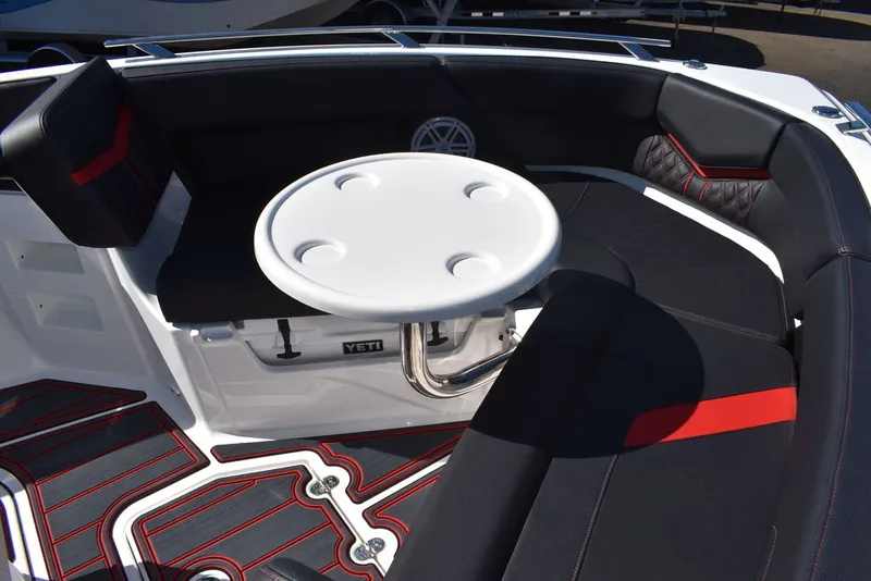 Slide: The Image of Monterey ELITE 30 OB 2026 - 69