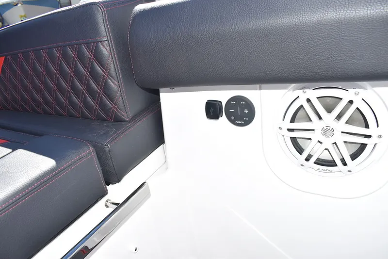 Slide: The Image of Monterey ELITE 30 OB 2026 - 82