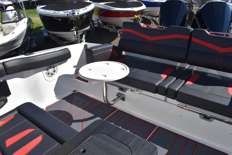 Slide: The Image of Monterey ELITE 30 OB 2026 - 84