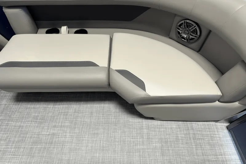 Slide: The Image of Premier 200 Sunscape 2025 - 25