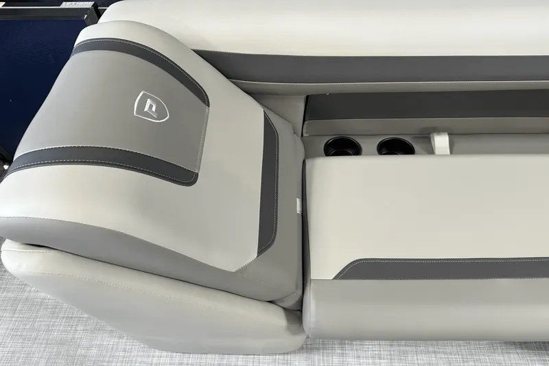 Slide: The Image of Premier 200 Sunscape 2025 - 49