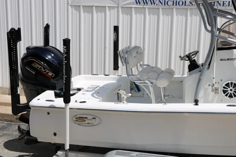 Slide: The Image of Sea Hunt BX20BR 2018 - 17