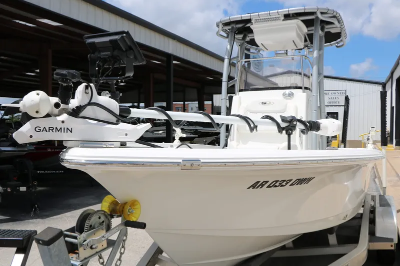 Slide: The Image of Sea Hunt BX20BR 2018 - 19