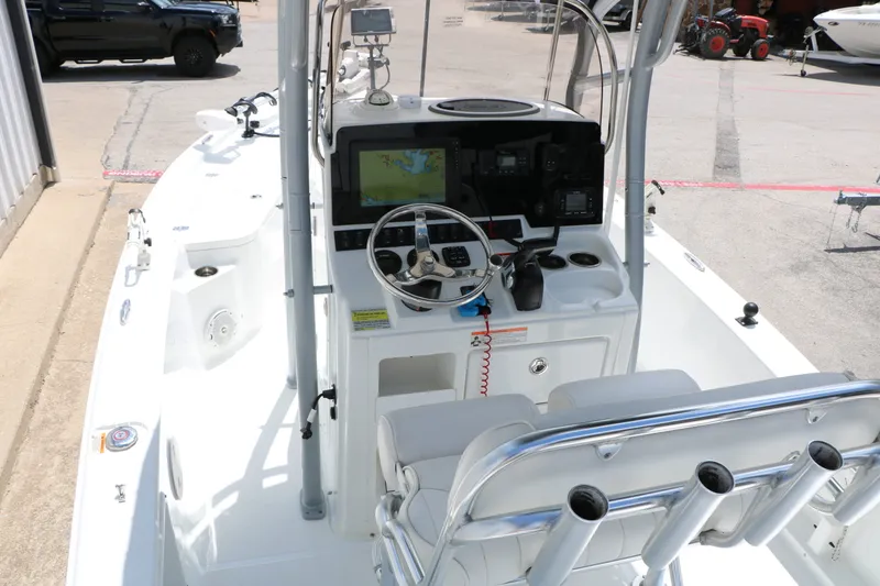Slide: The Image of Sea Hunt BX20BR 2018 - 20