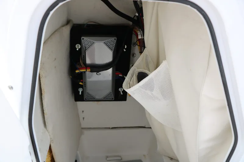 Slide: The Image of Sea Hunt BX20BR 2018 - 32