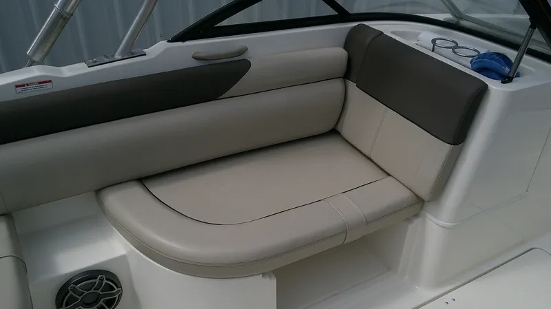 Slide: The Image of Bayliner 190 2017 - 12
