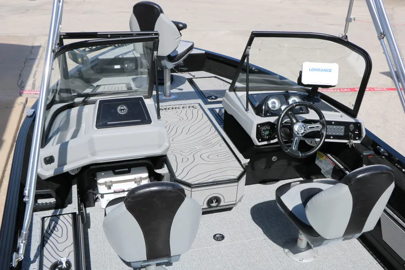 Slide: The Image of Smoker Craft 188 Adventurer 2025 - 17