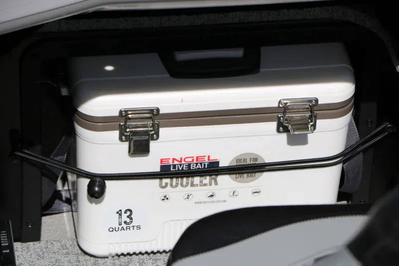 Slide: The Image of Smoker Craft 188 Adventurer 2025 - 20