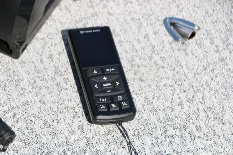 Slide: The Image of Smoker Craft 188 Adventurer 2025 - 24