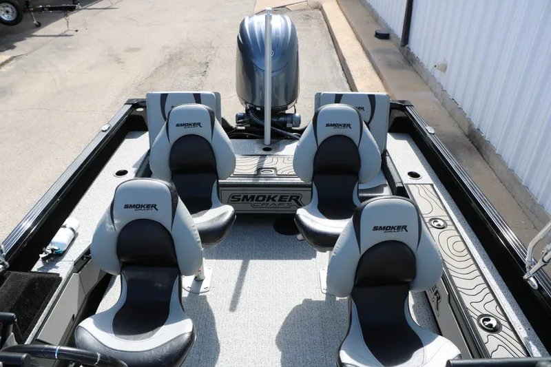 Slide: The Image of Smoker Craft 188 Adventurer 2025 - 42