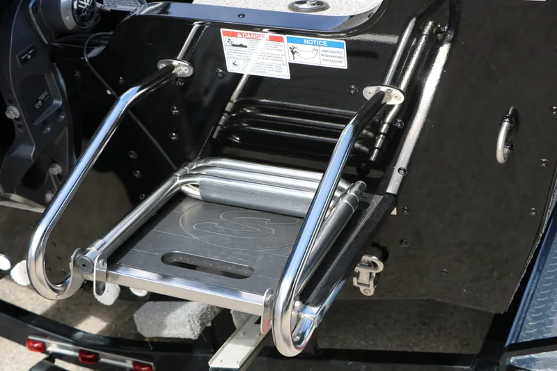 Slide: The Image of Smoker Craft 188 Adventurer 2025 - 48