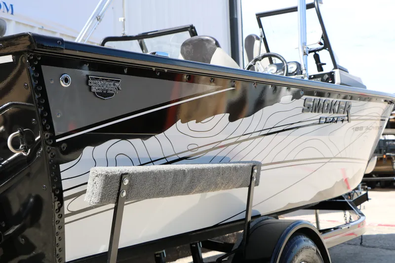 Slide: The Image of Smoker Craft 188 Adventurer 2025 - 5