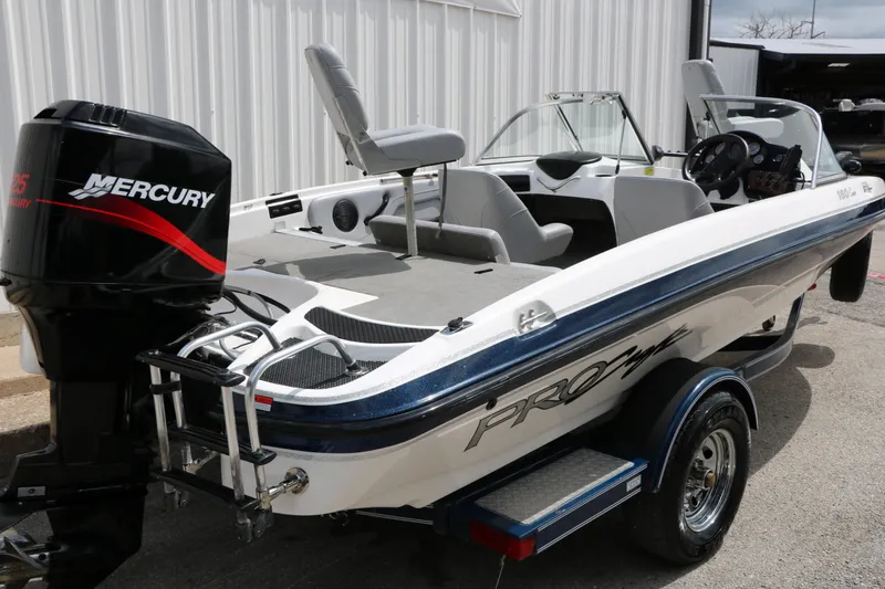 Slide: The Image of Pro Craft 180 Combo 2002 - 5