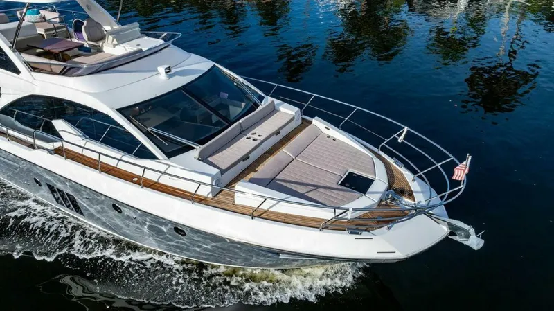Slide: The Image of Azimut Fly 50 2015 - 19