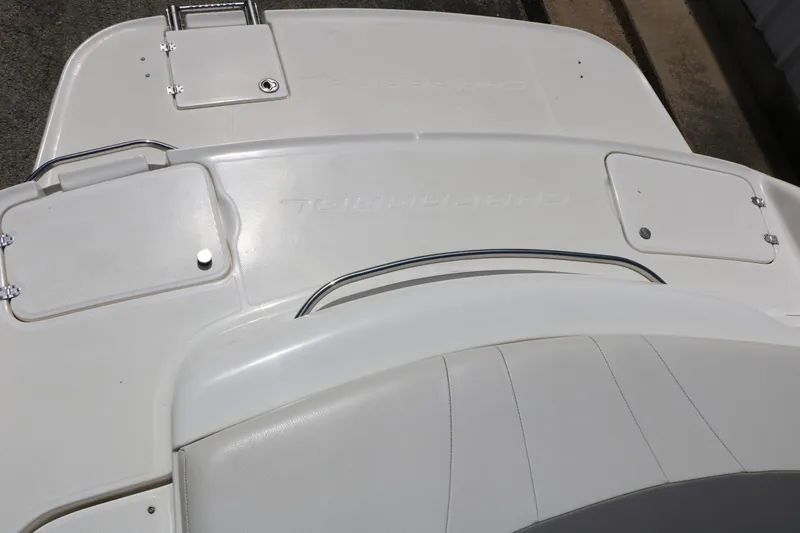 Slide: The Image of Chaparral 220 SSi 2005 - 31