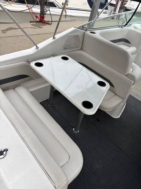 Slide: The Image of Chaparral 260 SIGNATURE 2004 - 1