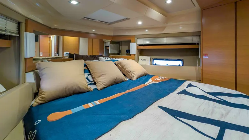 Slide: The Image of Azimut Azimut 45 2013 - 10