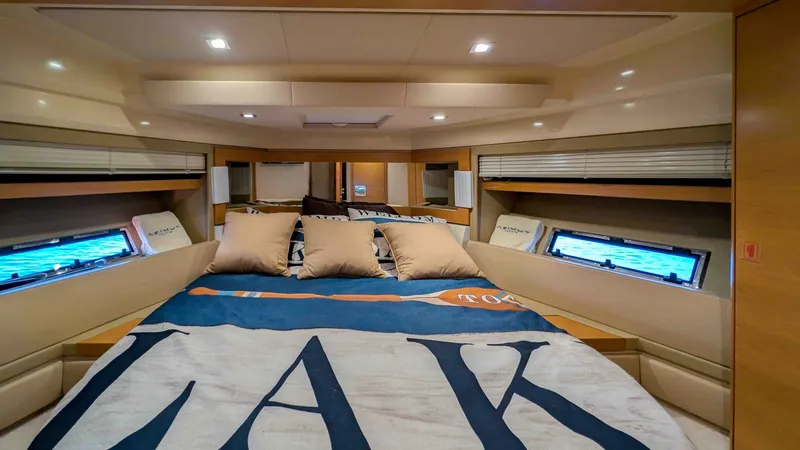 Slide: The Image of Azimut Azimut 45 2013 - 9