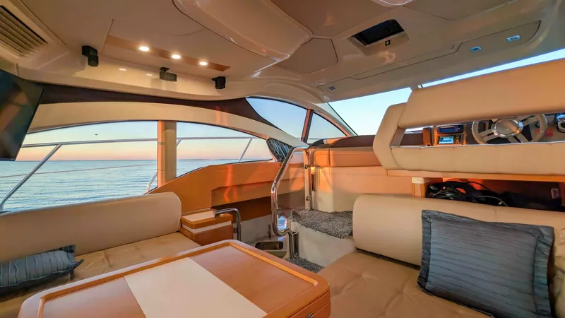 Slide: The Image of Azimut Azimut 45 2013 - 48