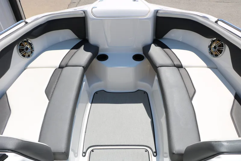 Slide: The Image of Yamaha AR 210 2021 - 25