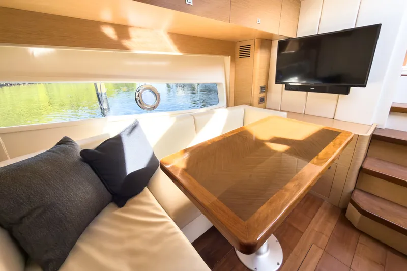 Slide: The Image of Ocean Alexander 45 DIVERGENCE COUPE 2021 - 28