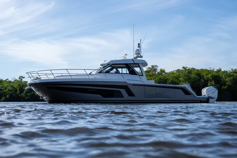 Slide: The Image of Ocean Alexander 45 DIVERGENCE COUPE 2021 - 54