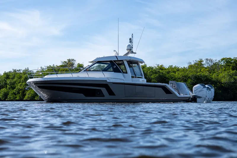 Slide: The Image of Ocean Alexander 45 DIVERGENCE COUPE 2021 - 57