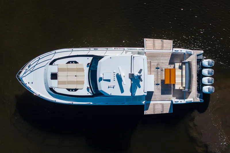 Slide: The Image of Ocean Alexander 45 DIVERGENCE COUPE 2021 - 7