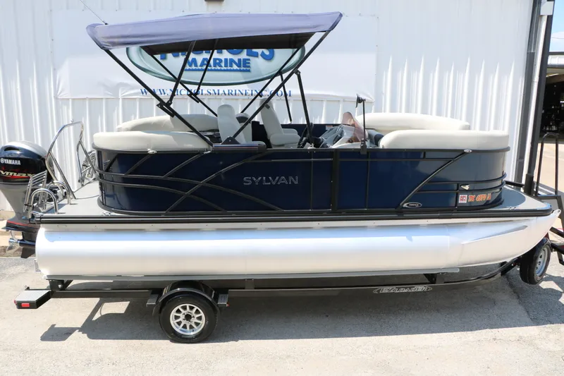 Slide: The Image of Sylvan Mirage 820LZ 2023 - 10