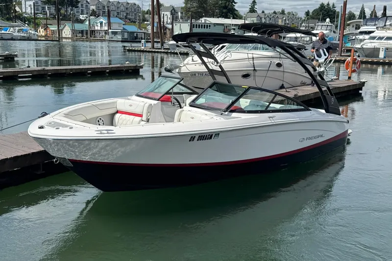 Slide: The Image of Regal LS2 Surf 2020 - 23