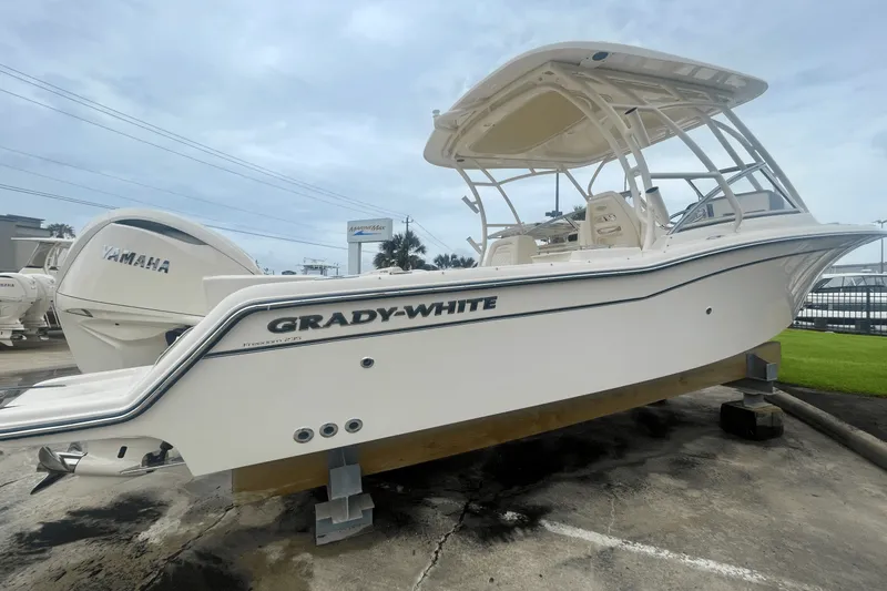 Slide: The Image of Grady-White Freedom 235 2025 - 11