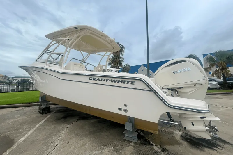 Slide: The Image of Grady-White Freedom 235 2025 - 12