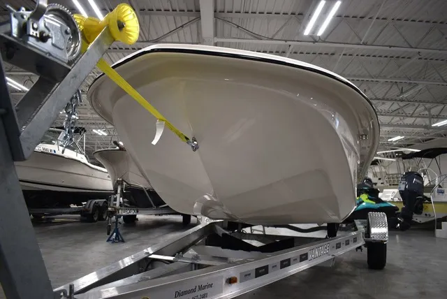 Slide: The Image of Carolina E20 JVX Center Console 2025 - 34