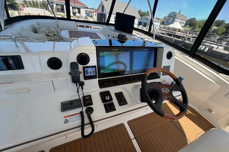 Slide: The Image of Sea Ray 58 Sedan Bridge 2007 - 68