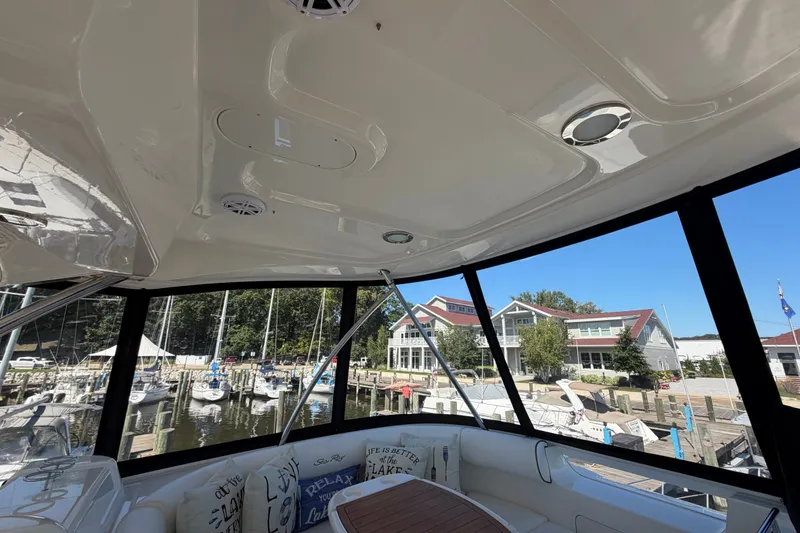 Slide: The Image of Sea Ray 58 Sedan Bridge 2007 - 65